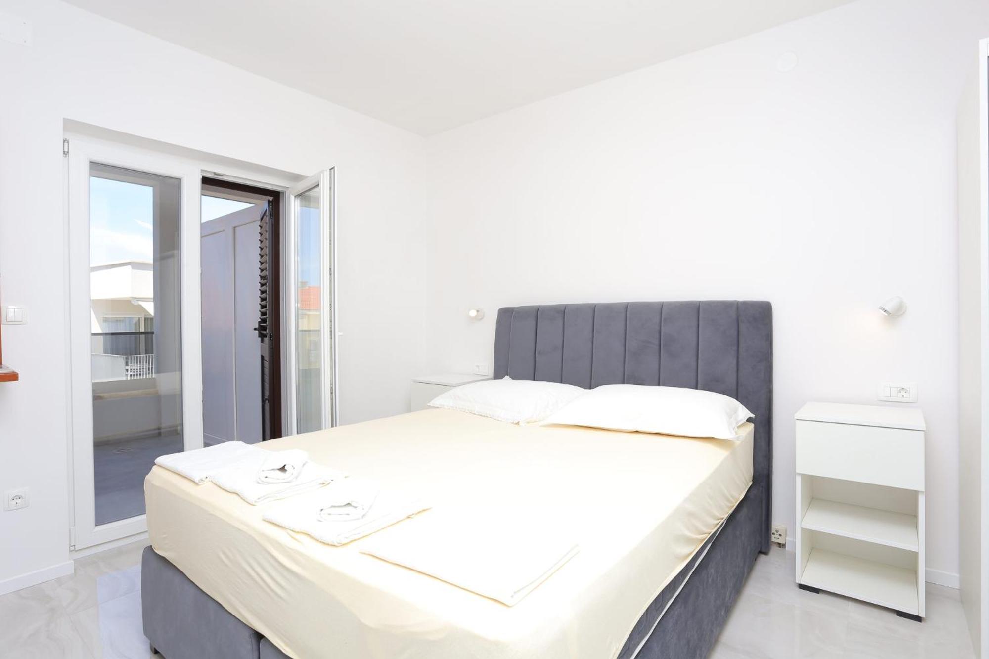 Apartments With A Parking Space Baska Voda, Makarska - 6773 외부 사진