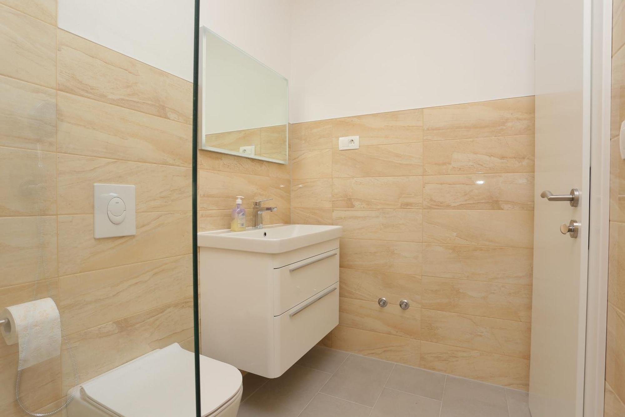 Apartments With A Parking Space Baska Voda, Makarska - 6773 외부 사진