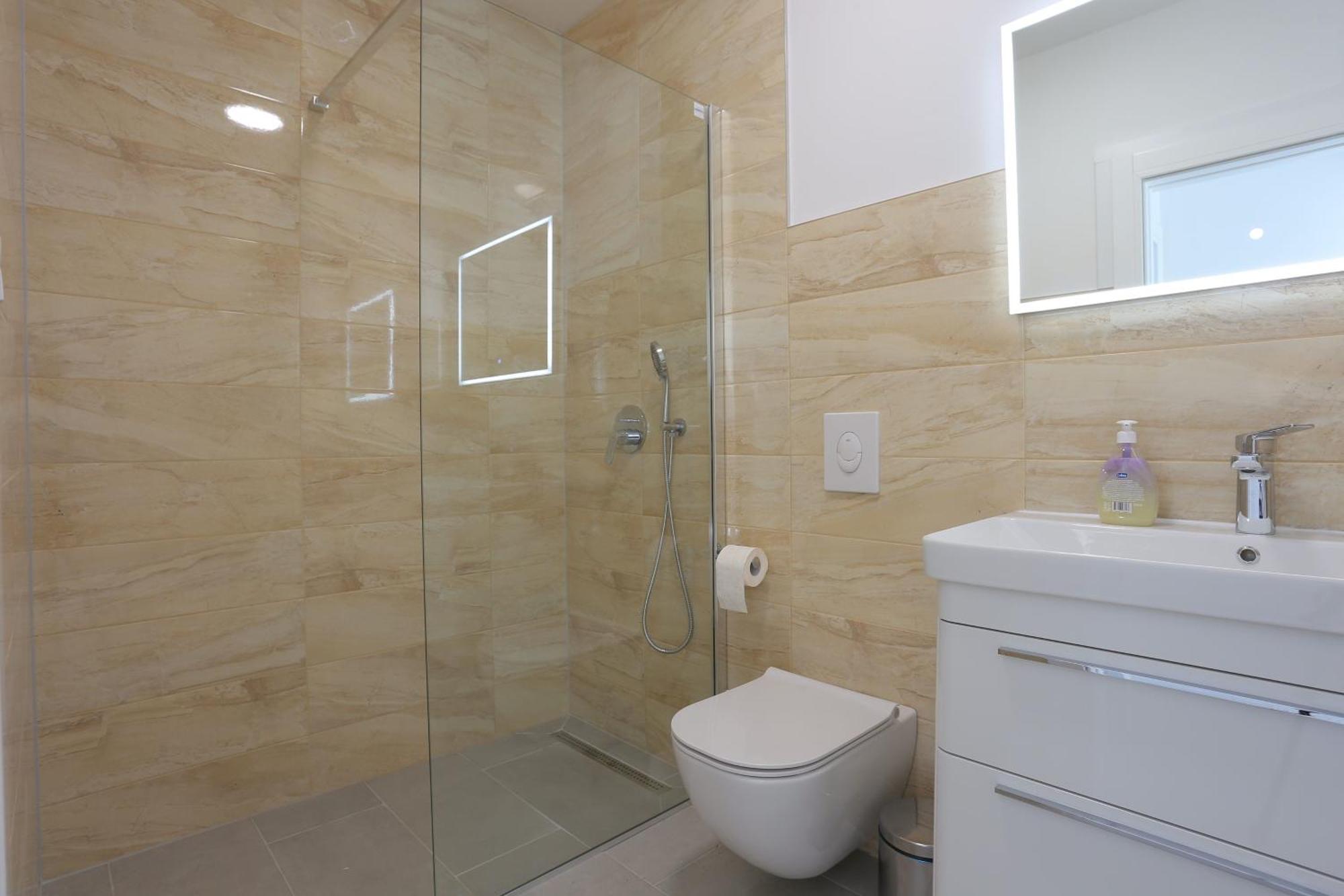 Apartments With A Parking Space Baska Voda, Makarska - 6773 객실 사진